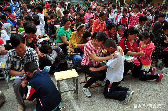 房主和户主不一致，会影响孩子上小学吗小学强制学生转校区违法吗上大学学校让学生换校区合理吗