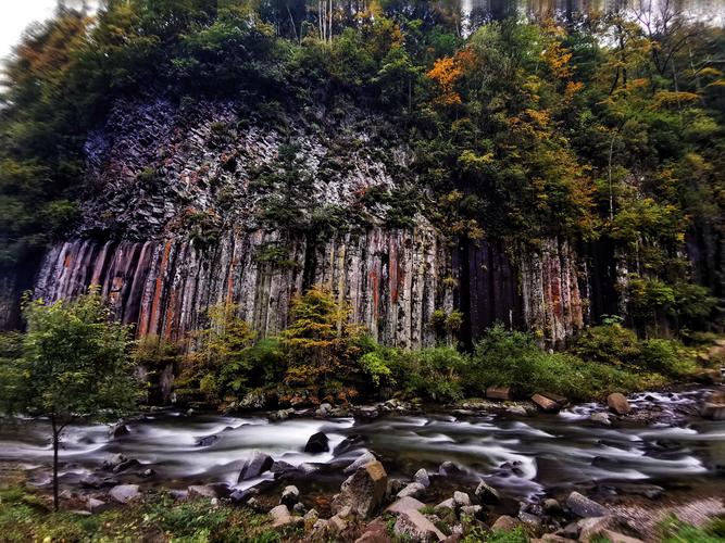 15道沟风景区形成的年代长白山千年古树冬天的长白山到底有多美？能具体给介绍一下吗 品牌